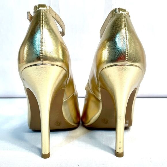 GOLD HEELS with LIPS SIZE 5.5 - Picture 6 of 7